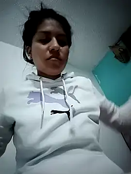 Tiphanydirty3 online show from February 26, 3:21 am