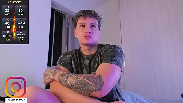 DerekOlsen online show from September 12, 4:01 am