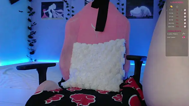 Snapshot of Scarlettsrorm chatting on January 23, 11:26 am Scarlettsrorm online show from January 23, 11:26 am