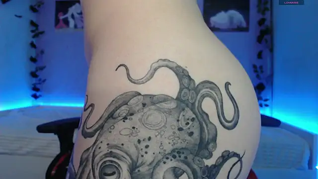 Snapshot of Scarlettsrorm chatting on March 6, 8:30 am Scarlettsrorm online show from March 6, 8:30 am