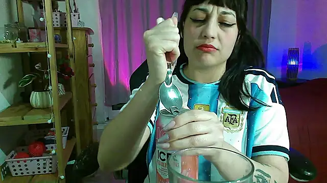 Snapshot of Belu_bunny chatting on June 10, 4:01 am Belu bunny online show from June 10, 4:01 am
