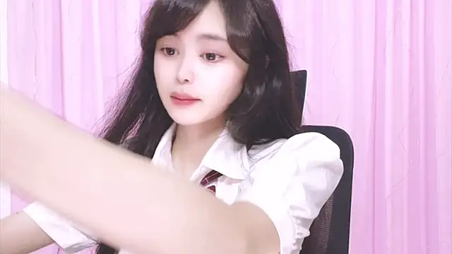 ---MIA--- online show from October 7, 2:14 pm