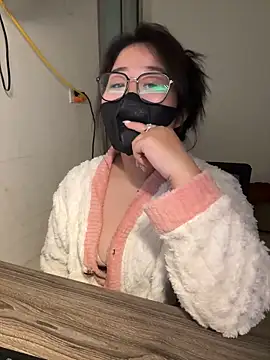 Snapshot of Jenni_nana chatting on December 21, 5:36 am Jenni nana online show from December 21, 5:36 am