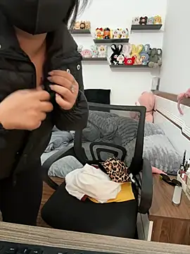 Snapshot of Jenni_nana chatting on March 8, 6:21 am Jenni nana online show from March 8, 6:21 am