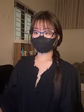 Jenni nana online show from May 6, 6:30 am