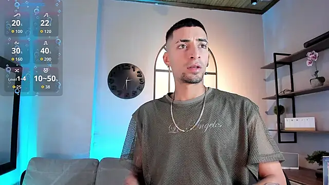 DrakeNeumann online show from October 30, 4:03 am