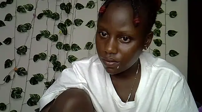 sexybree  online show from January 21, 7:39 pm