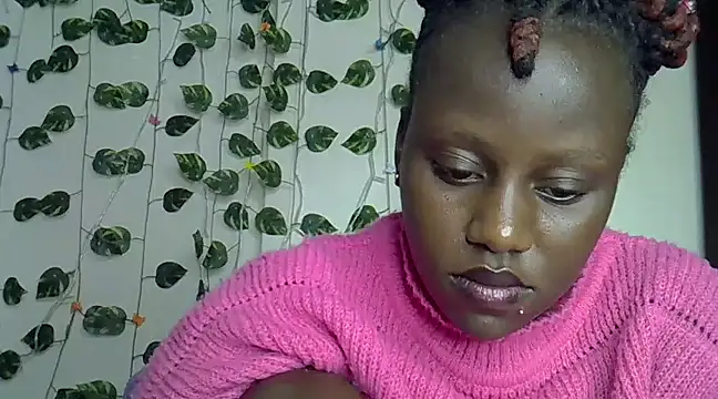 sexybree  online show from February 5, 9:50 pm