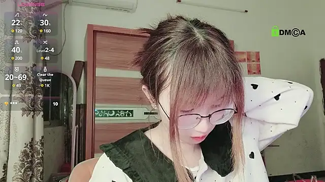 Lili 666 online show from February 15, 4:56 pm