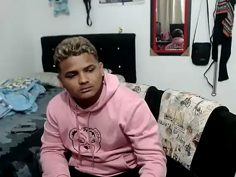 Boycuriousxxx online show from November 7, 1:55 pm