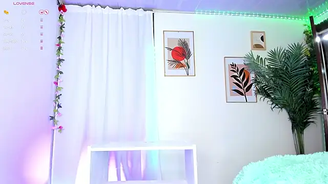 Valeria Thompson1 online show from January 21, 2:33 am