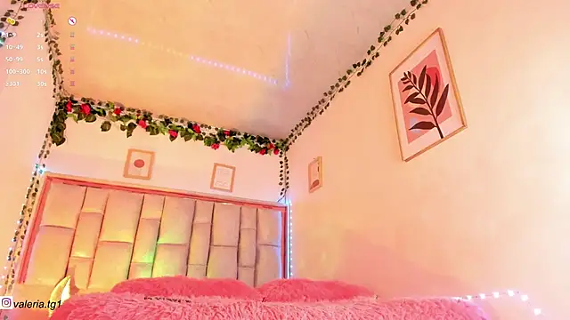 Valeria Thompson1 online show from February 13, 10:50 pm