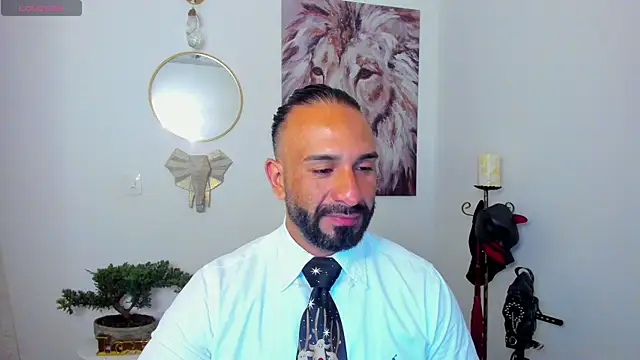 mr maik online show from December 12, 9:51 am