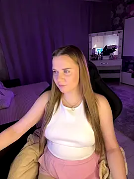 Snapshot of Lexi_noah chatting on September 13, 9:25 pm Lexi noah online show from September 13, 9:25 pm