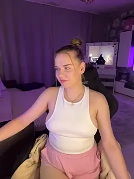 Snapshot of Lexi_noah chatting on September 20, 9:38 pm Lexi noah online show from September 20, 9:38 pm