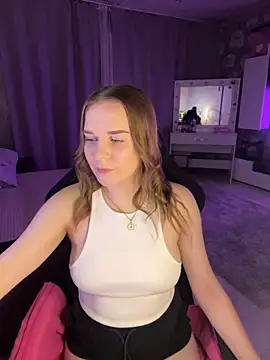 Snapshot of Lexi_noah chatting on October 19, 9:15 pm Lexi noah online show from October 19, 9:15 pm