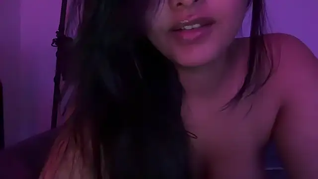 alia1996 online show from February 4, 1:33 am