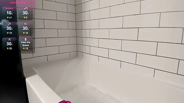 Snapshot of ImLeanneLawson chatting on March 22, 4:03 am ImLeanneLawson online show from March 22, 4:03 am