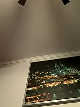 Hornyblond Bella online show from December 1, 6:07 am