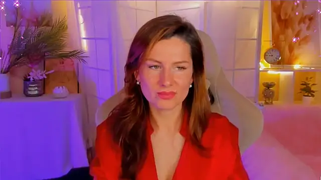 Snapshot of April_o_Nill chatting on December 10, 1:55 pm April o Nill online show from December 10, 1:55 pm