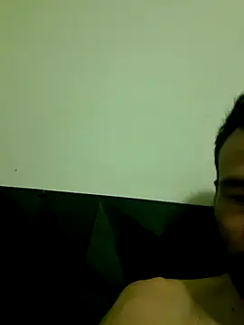 JulioCessar online show from March 10, 8:30 am