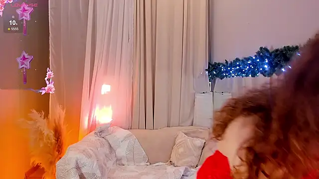 Snapshot of _Rose_Charming_ chatting on December 29, 5:12 pm  Rose Charming  online show from December 29, 5:12 pm