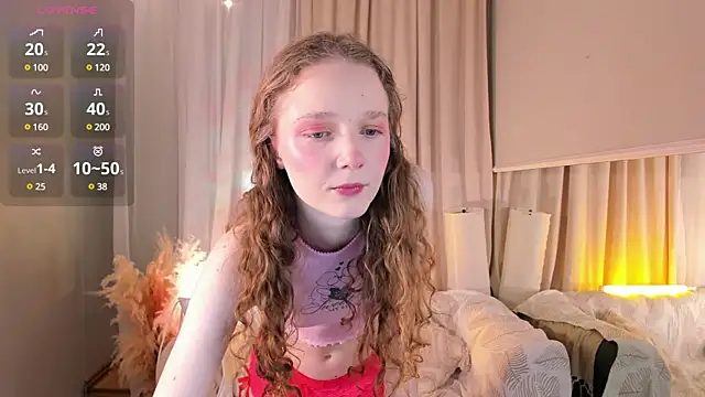 Snapshot of _Rose_Charming_ chatting on February 22, 4:30 pm  Rose Charming  online show from February 22, 4:30 pm