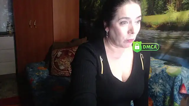 Snapshot of RositaSky chatting on December 8, 2:28 am RositaSky online show from December 8, 2:28 am