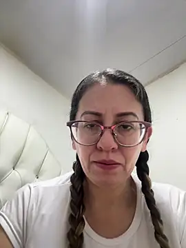 miss hanna07 online show from February 19, 4:25 pm