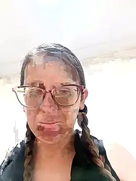 miss hanna07 online show from April 19, 3:33 pm