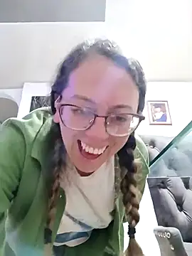 miss hanna07 online show from April 21, 2:26 am