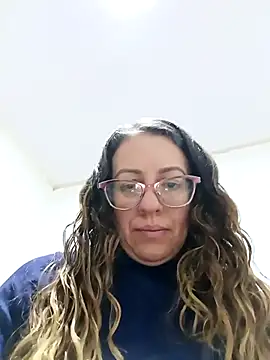 miss hanna07 online show from April 21, 10:45 pm