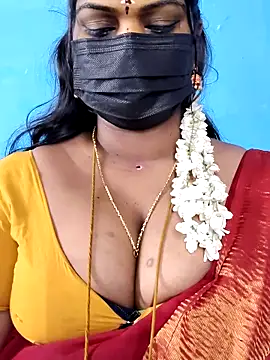 Snapshot of mayaa2u chatting on June 26, 6:23 pm mayaa2u online show from June 26, 6:23 pm