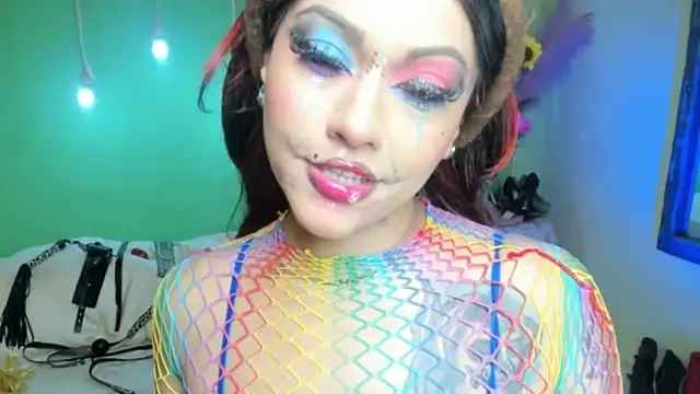 angelina james  online show from October 14, 3:02 pm