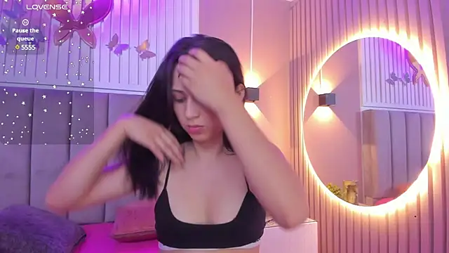 Snapshot of diosa_cristal chatting on February 8, 3:19 am diosa cristal online show from February 8, 3:19 am