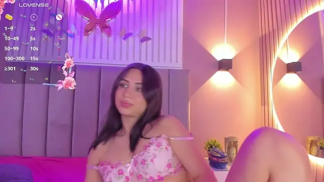 Snapshot of diosa_cristal chatting on March 5, 6:33 am diosa cristal online show from March 5, 6:33 am