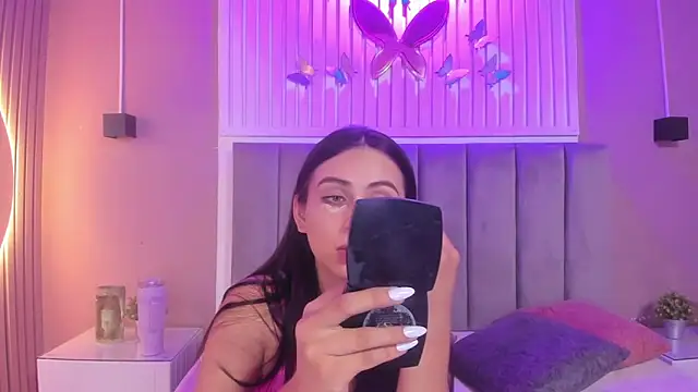 Snapshot of diosa_cristal chatting on September 23, 3:31 am diosa cristal online show from September 23, 3:31 am