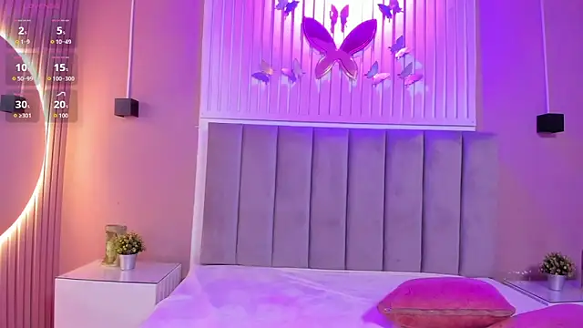 Snapshot of diosa_cristal chatting on September 30, 3:33 am diosa cristal online show from September 30, 3:33 am