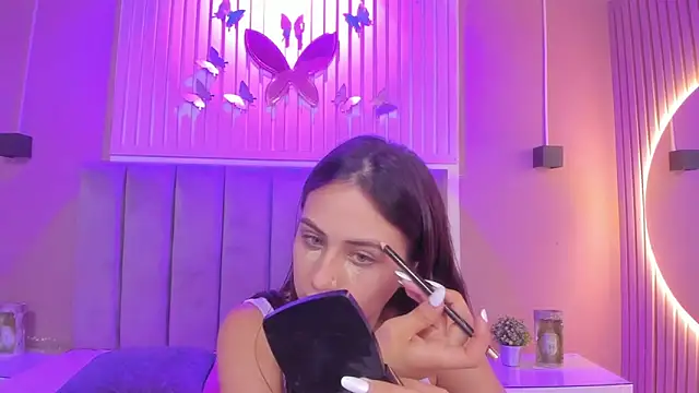 Snapshot of diosa_cristal chatting on November 8, 3:50 am diosa cristal online show from November 8, 3:50 am