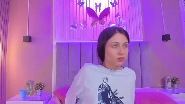 Snapshot of diosa_cristal chatting on November 9, 3:49 am diosa cristal online show from November 9, 3:49 am