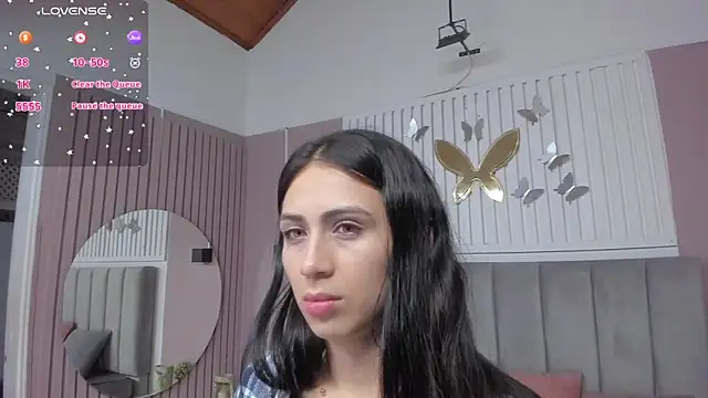 Snapshot of diosa_cristal chatting on December 5, 3:59 am diosa cristal online show from December 5, 3:59 am