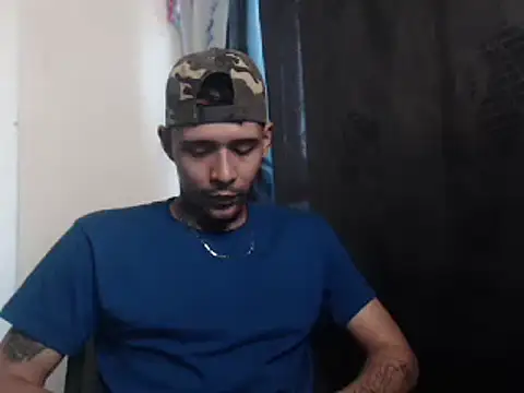 RickyGrey77 online show from December 10, 4:27 pm