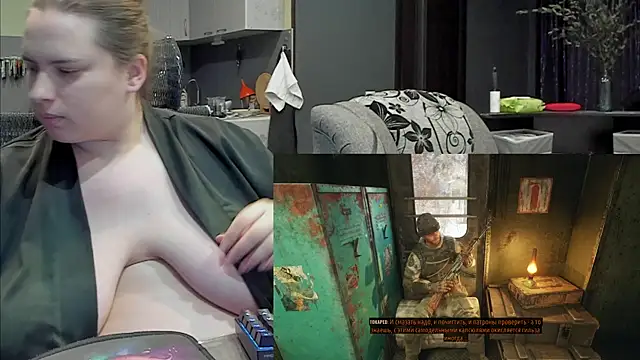 1lindsey1 online show from March 4, 1:45 am