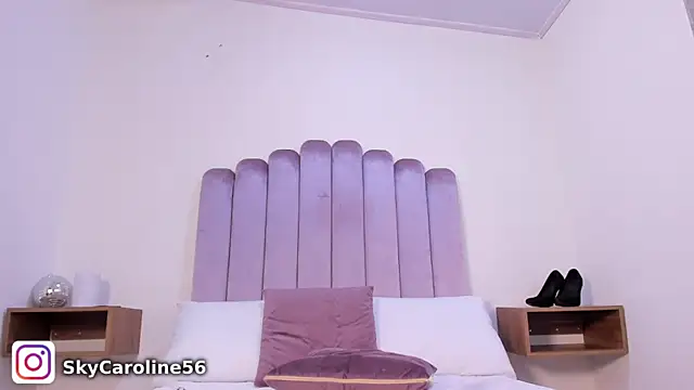 Snapshot of sky_caroline chatting on February 15, 2:33 pm sky caroline online show from February 15, 2:33 pm