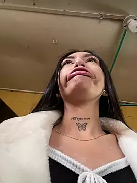 Effy Bonny online show from January 28, 3:35 pm