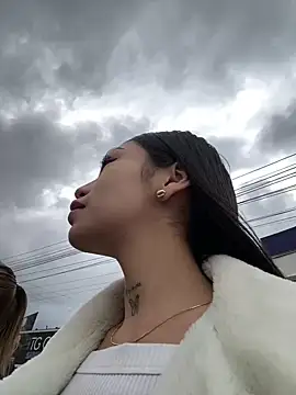 Effy Bonny online show from February 9, 3:45 pm