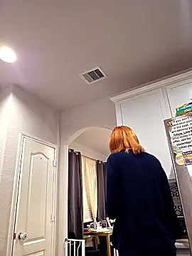 Snapshot of MissyRoulette chatting on October 22, 9:42 am MissyRoulette online show from October 22, 9:42 am