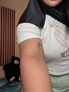  Shara Handal  online show from March 20, 8:53 am