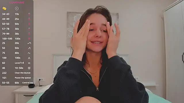 JudyAngil online show from October 24, 5:04 am