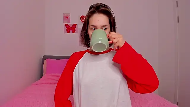 JudyAngil online show from April 9, 4:45 am